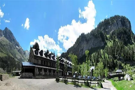 Llanos Del Hospital Benasque