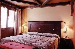 Otel Llanos Del Hospital