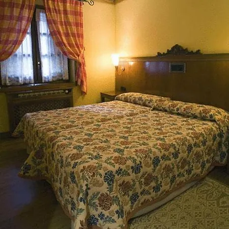 Llanos Del Hospital 3* Benasque